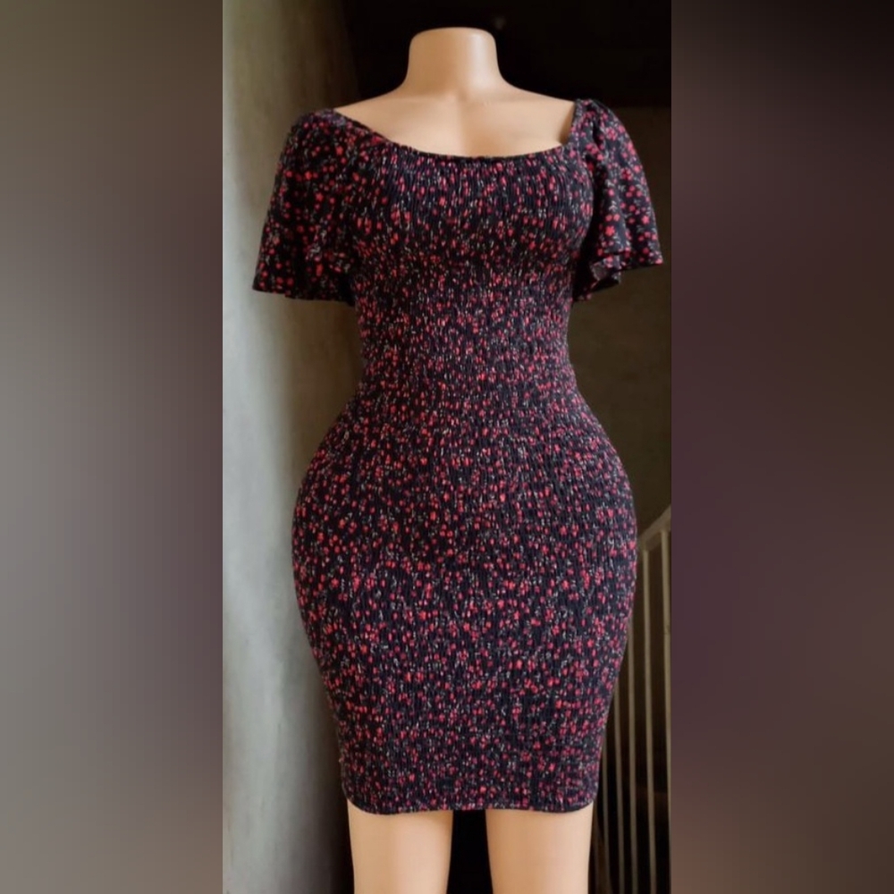 Black and Red Off the Shoulder Flutter Sleeve Bodycon Midi Dress